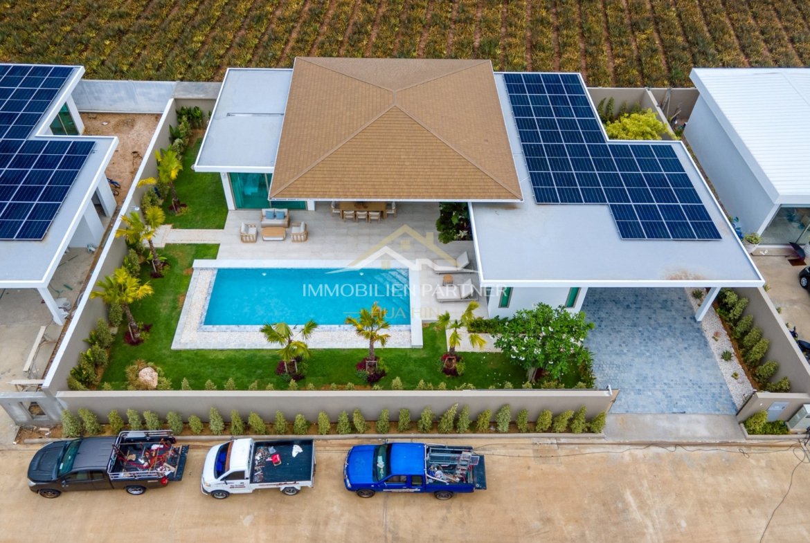 Bergblick – 3-Schlafzimmer-Poolvilla in Hua Hin Süd zu verkaufen (im Bau)